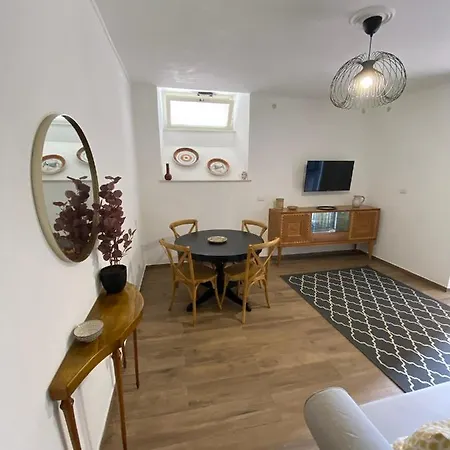 Apartment Cortile Mongibello *