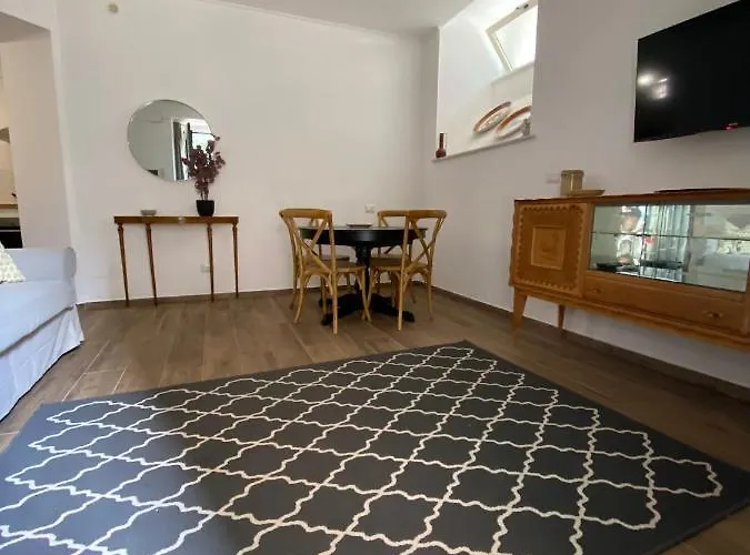 Cortile Mongibello アパート *